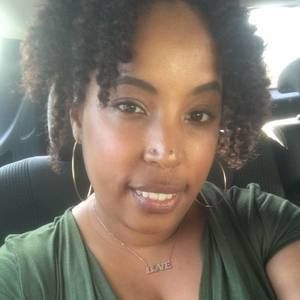 Meet your Posher, April